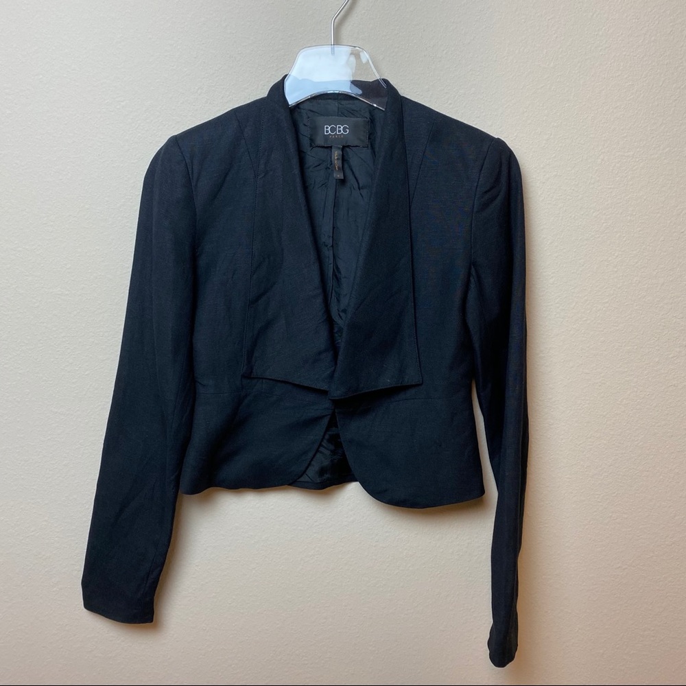 BCBG Paris | Cropped Linen Blazer